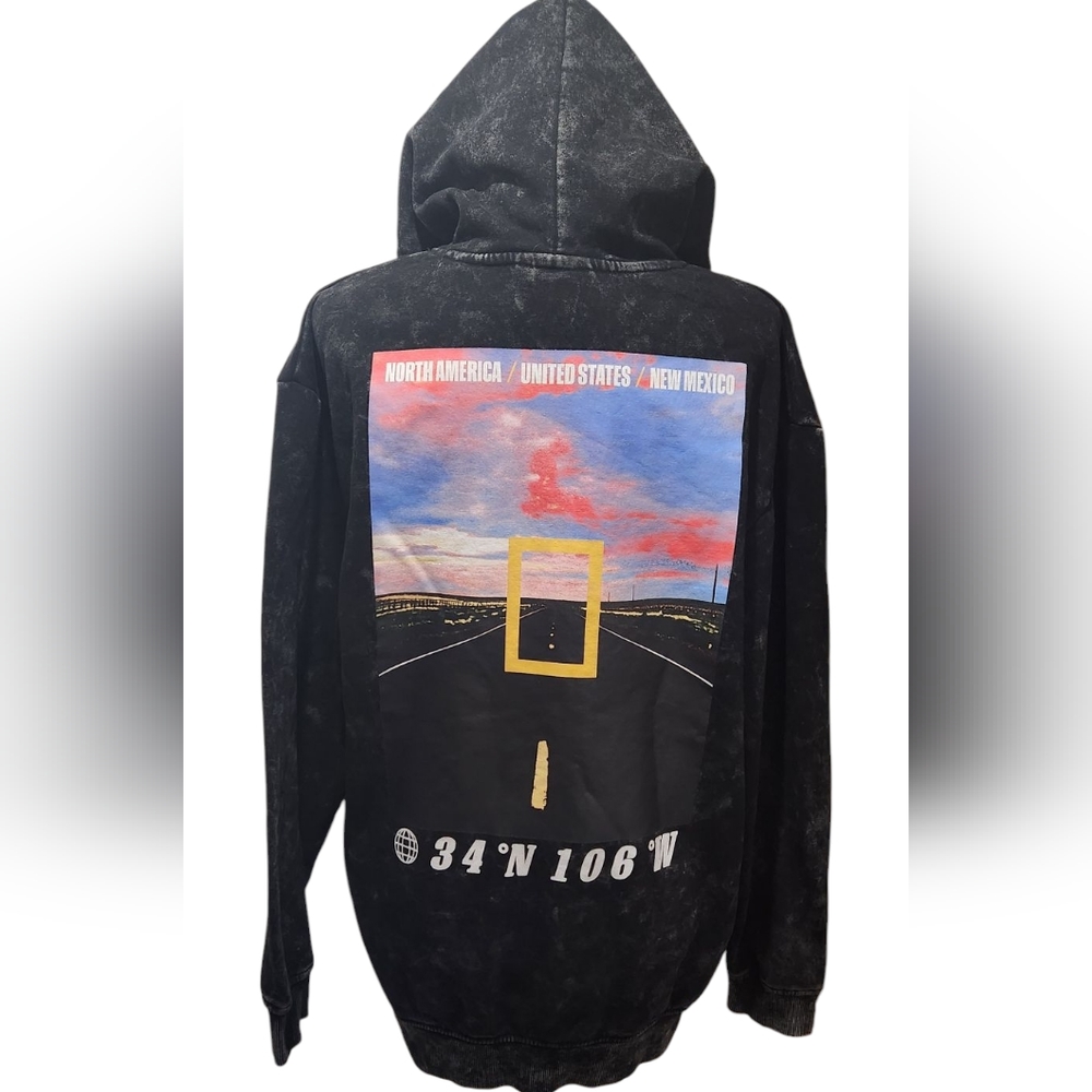 National Geographic New Mexico Highway Acid Wash Black Hoodie. Size L